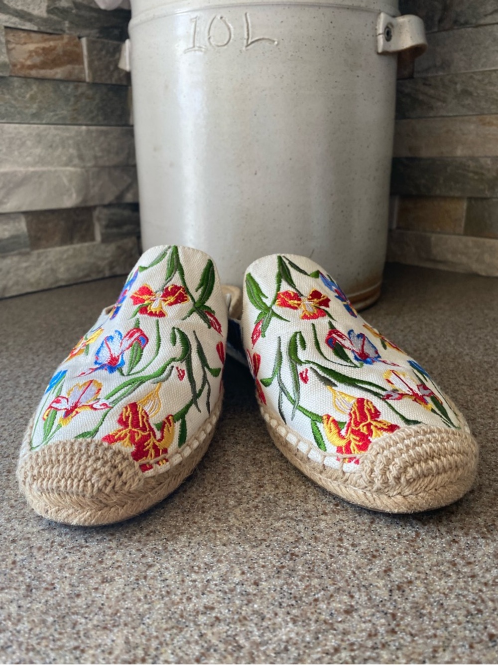 Tory Burch Max Ivory Painted Iris Embroidered Espadrille Slide - Picture 4 of 8
